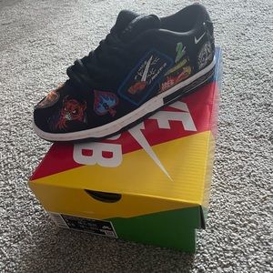 Nike dunk sb neckface